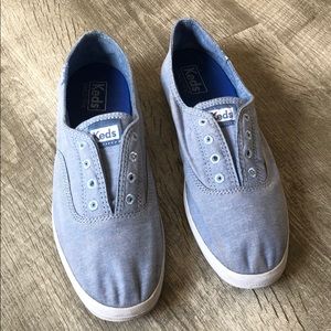 Keds Chillax Basics Sneakers in Light Blue